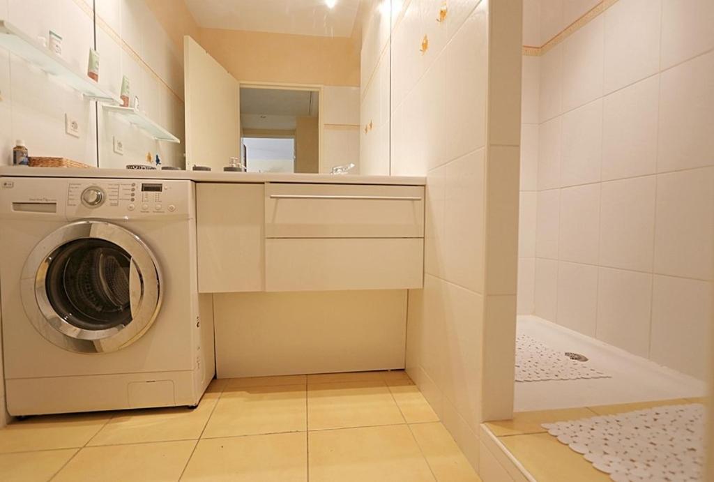Saint-Raphael, Boulouris, F2 Dans Belle Residence 3 Piscines, Proche Bord De Mer Esterno foto